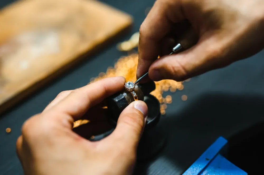 Réparation de bijoux à Maîche